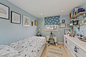 Bedroom- click for photo gallery